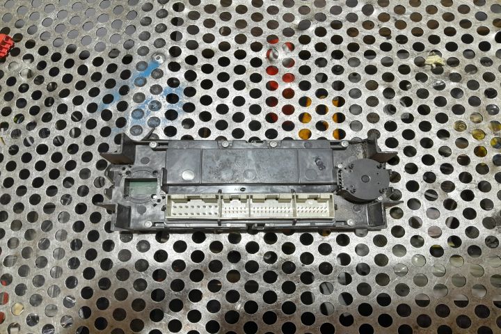 Comanda clima Volkswagen VW Golf a 4-a generatie