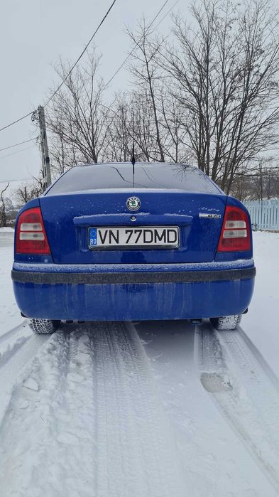 SKODA OCTAVIA, în stare f. bună, la 2.700 EURO (13.500 lei) negociabil