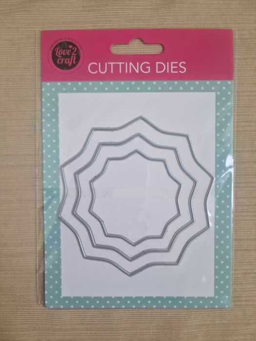 Продавам метални щанци