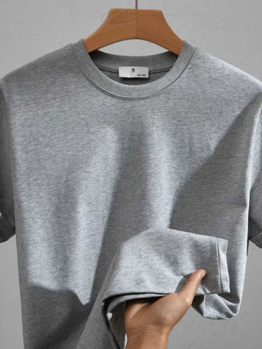 Erkaklar uchun bir xil rangdagi futbolka, 100% paxta