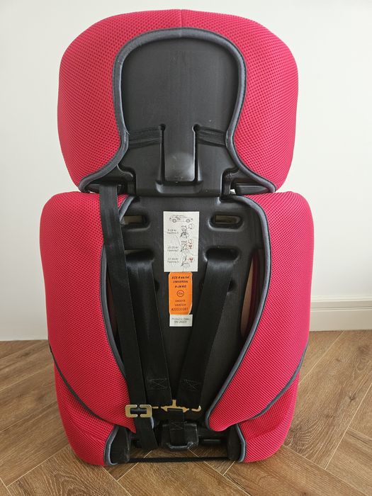 Детское автокресло