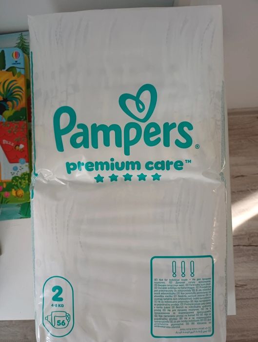 112 scutece (2 pachete x 56 bucati) Pampers Premium Care marimea 2 (4-8 kg)