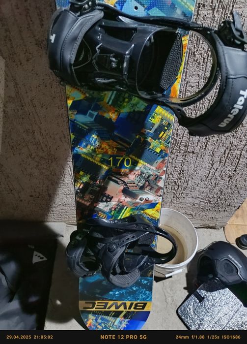 Сноуборд срочно продам