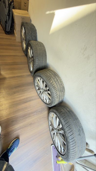 Джанти с гуми 19 от Audi A6