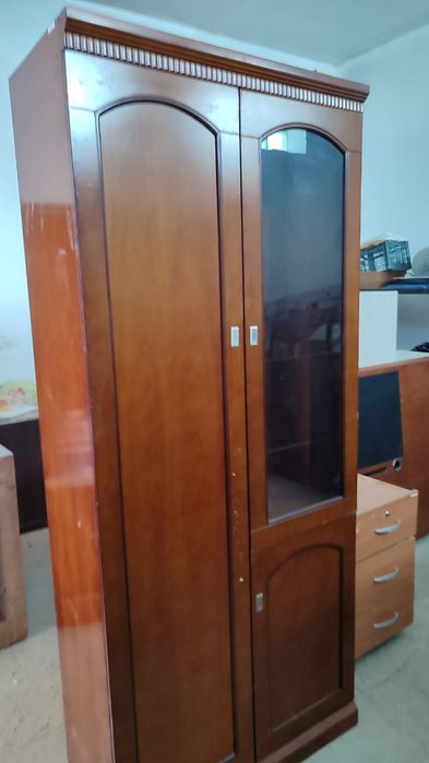 Офисный шкаф для бумаги