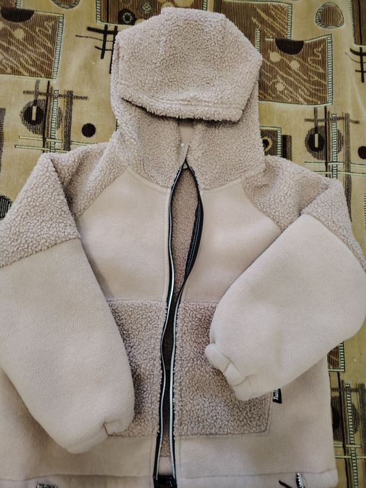 Толстовка для девочки.