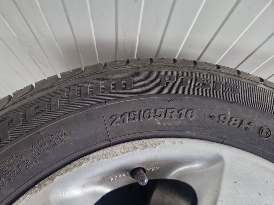 16 5x112 със нови лятни гуми 215 65 16 ДОТ 25г. Петлас