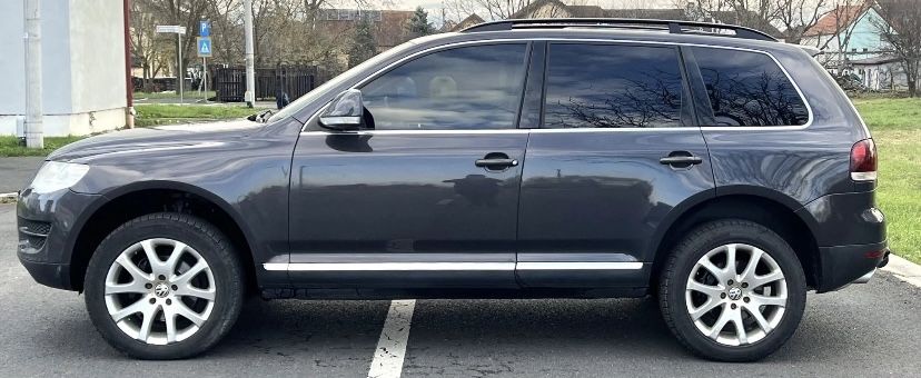 Vând Volkswagen Touareg Facelift Full Option, an 2009