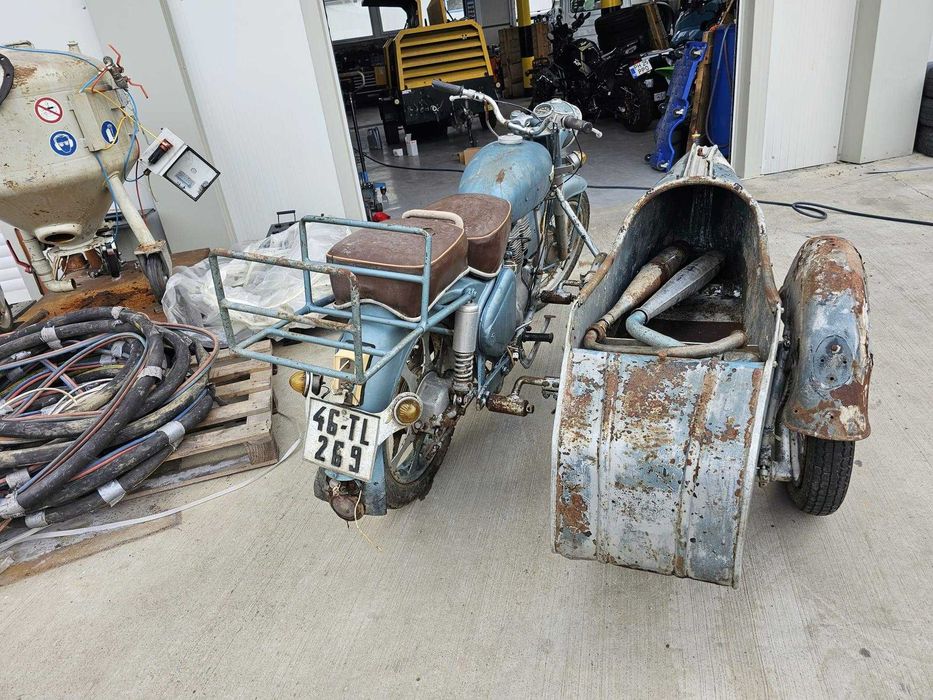 Simson cu atas 350 awo din 1960