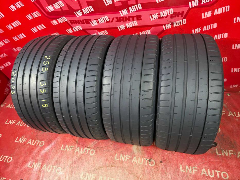 Anvelope de VARA - 255/35/19 - Michelin PS5  5.35 / 6.22 MM DOT 2023 !