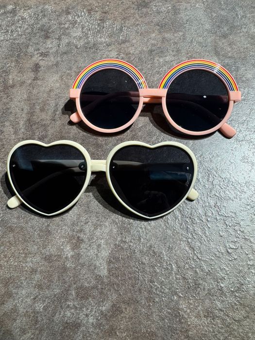 Детски слънчеви очила (2-14 г.) + подарък