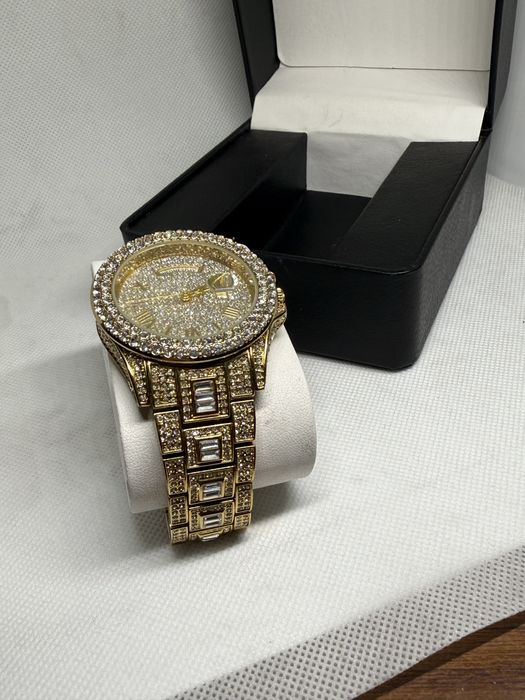 Магазин часов Exact Moment