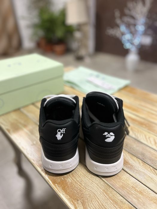 Off White Out Of Office Black & White