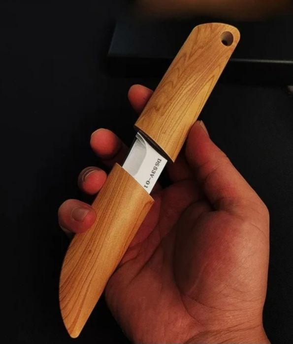 Продам нож для рыбалки.