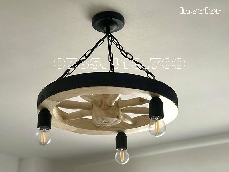 Candelabru din roata de lemn / Lustra din roti de lemn - model rustic