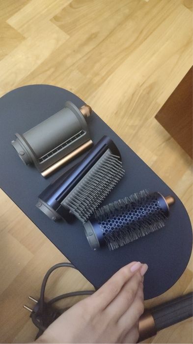 Dyson Airwrap Complete long hs05