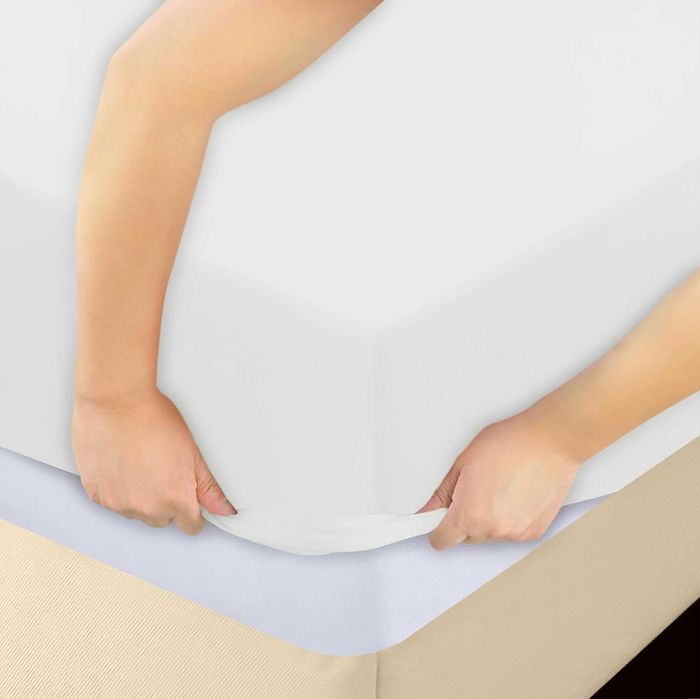 Utopia Bedding - Долен чаршаф с ластик- Дълбок джоб