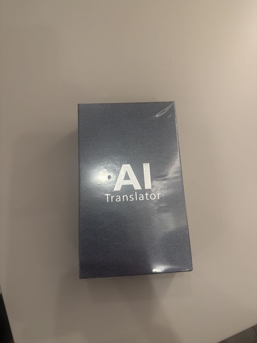 Переводчик в виде телефона