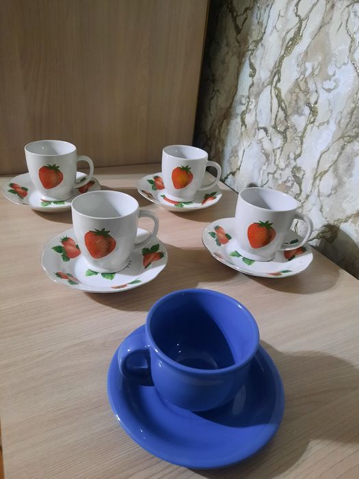 Сервизы бокалы тарелки