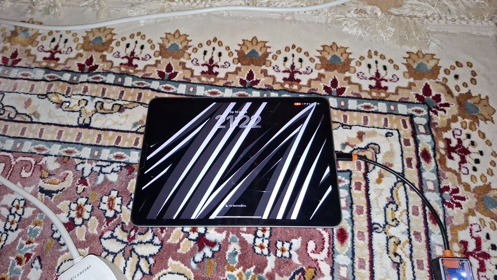 iPad PRO 2022 M2. (4-поколении)