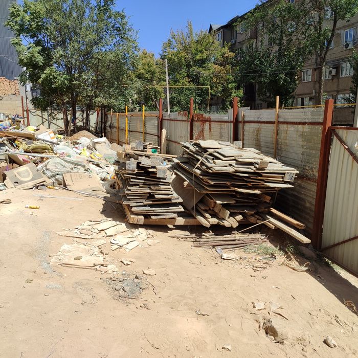 опалубки обрезанные и брус 100*100 и прочие материалы