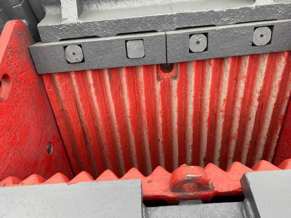 дробилка щековая СМД-110