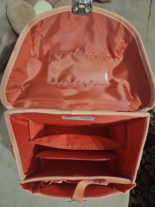 Ученическа раница за момиче