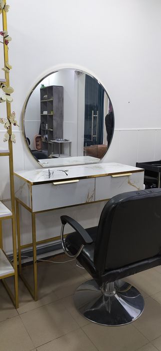 Salon ucun mebellat sotiladi