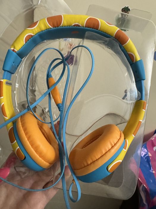Продам детские наушники