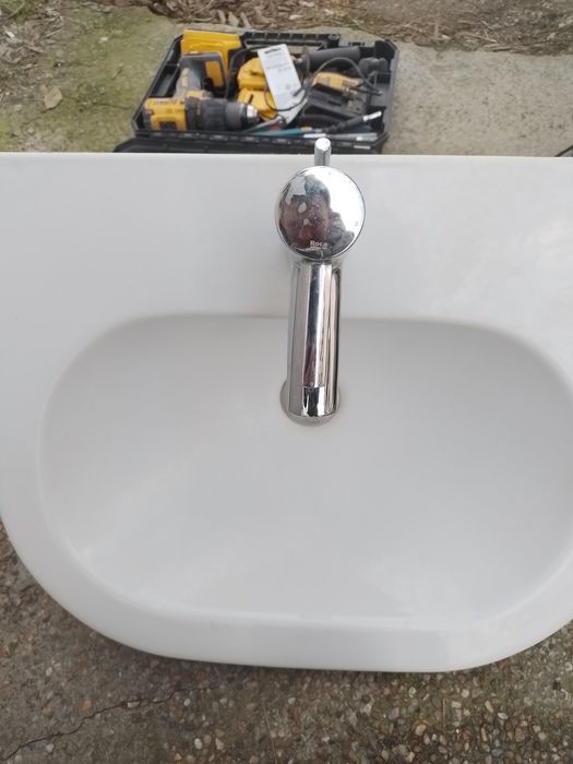 Мивка и батерия  Роса