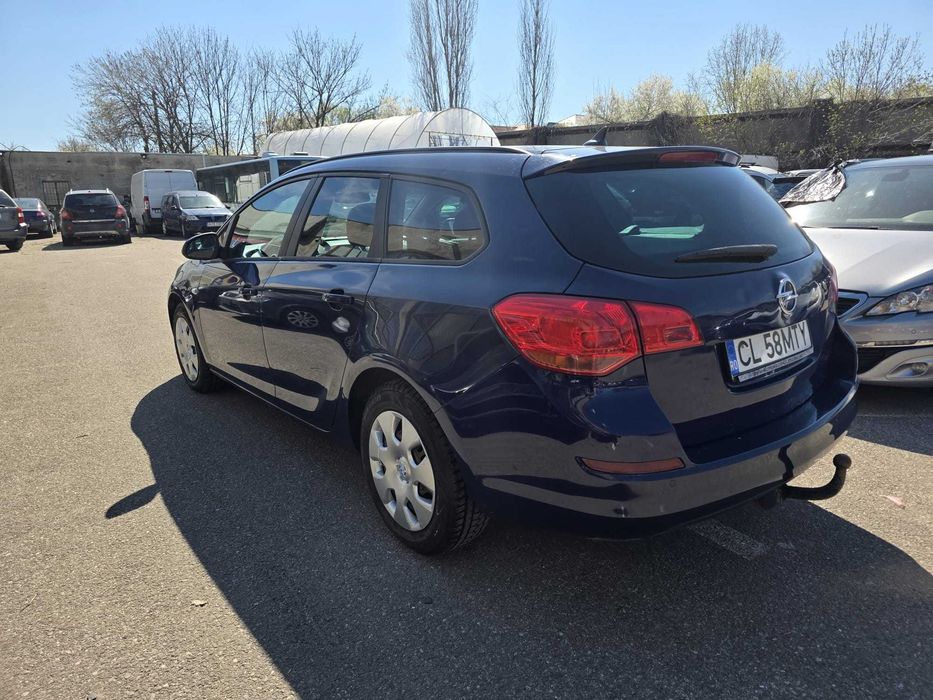 OPEL Unknown Model 2011 — imagine 2