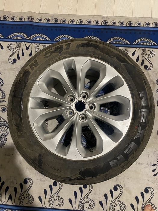 Продам летняя колесо 235/60R18