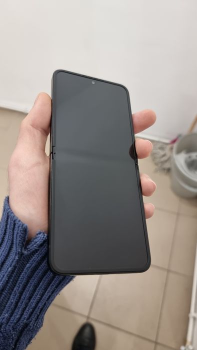Samsung Galaxy Z Flip7 FE