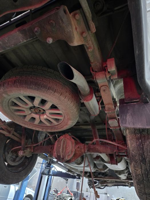 Dezmembrez Nissan Navara 3.0 v6 2013  v9x