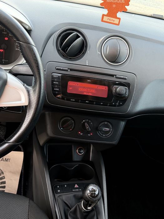 SEAT IBIZA 1.6 Diesel 2010