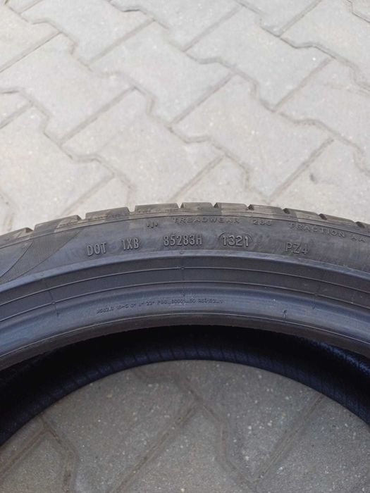 265 35 22 Anvelope vara Pirelli P Zero VOL