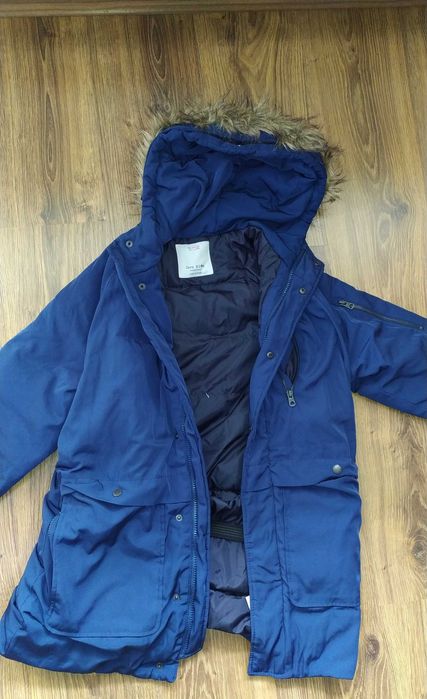 Дрехи за височина от 152 до 158см.