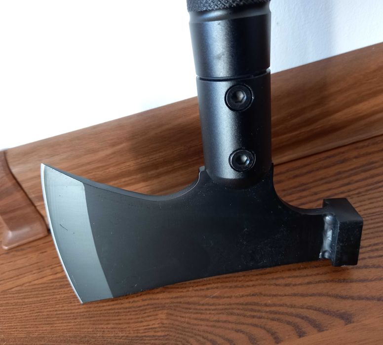 Topor drumetie,aventura,busola,cutit,ciocan,amnar