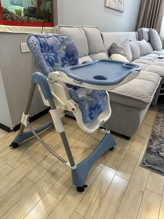 Детский стул для кормления