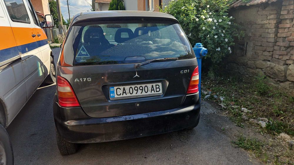 Продавам мерцедес А класа