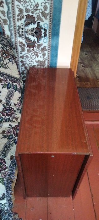 Продам б/у раскладной стол (книжка)