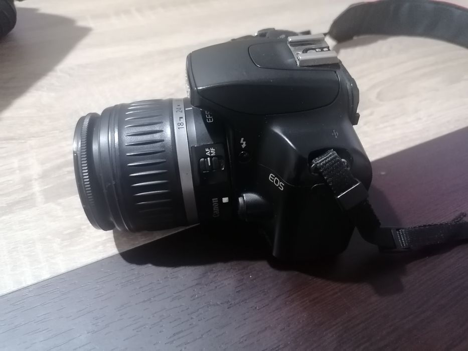 Фотоапарат CANON