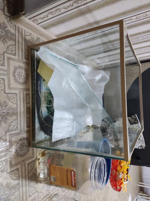 Продам аквариум на 150 литров