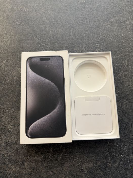 iPhone 15pro max 512