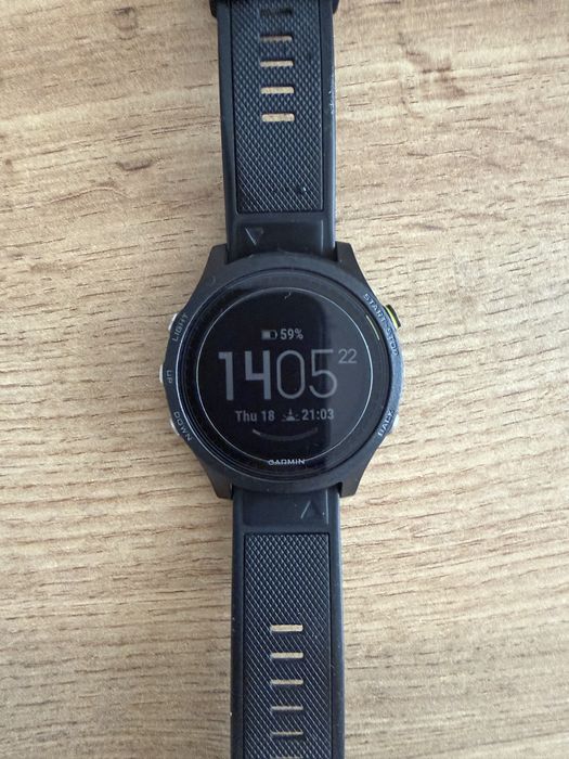 Garmin Forerunner 935