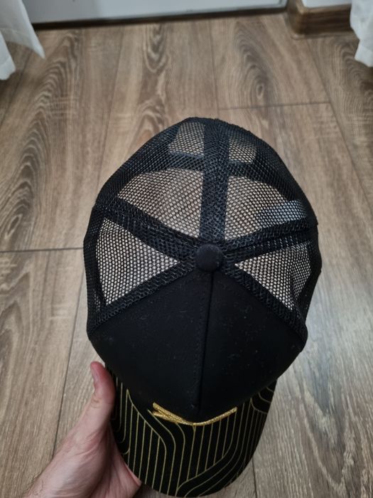 Șapcă Untold X (ediție aniversară)