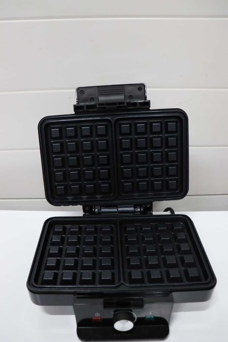 Гофретник Tristar WF-1165, 1000W