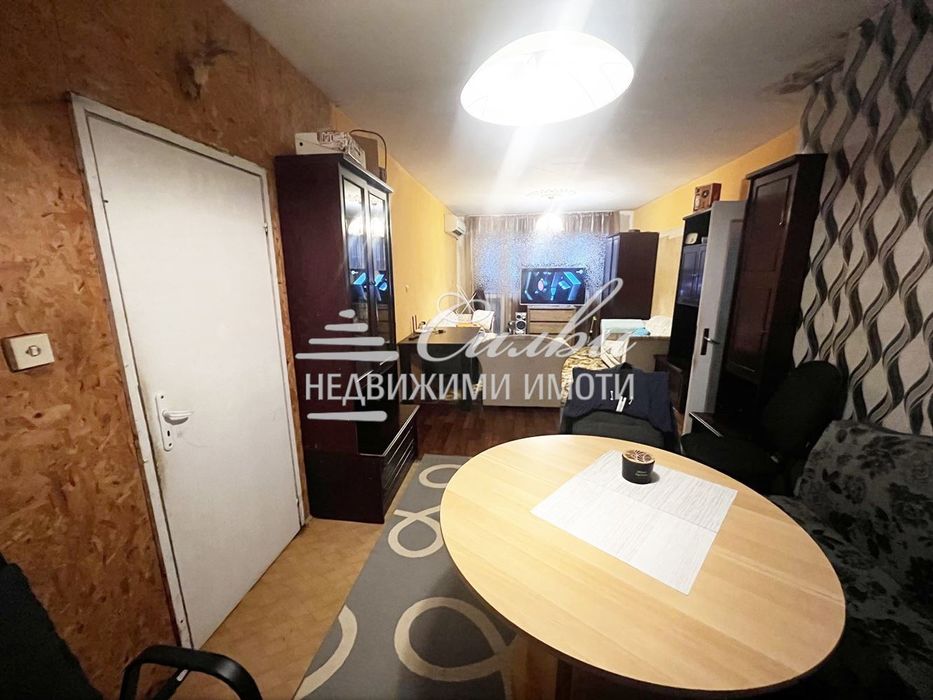 Продава се Четиристаен апартамент в Шумен, Болницата - 90 кв.м за 1162 €/кв.м - Снимка #1