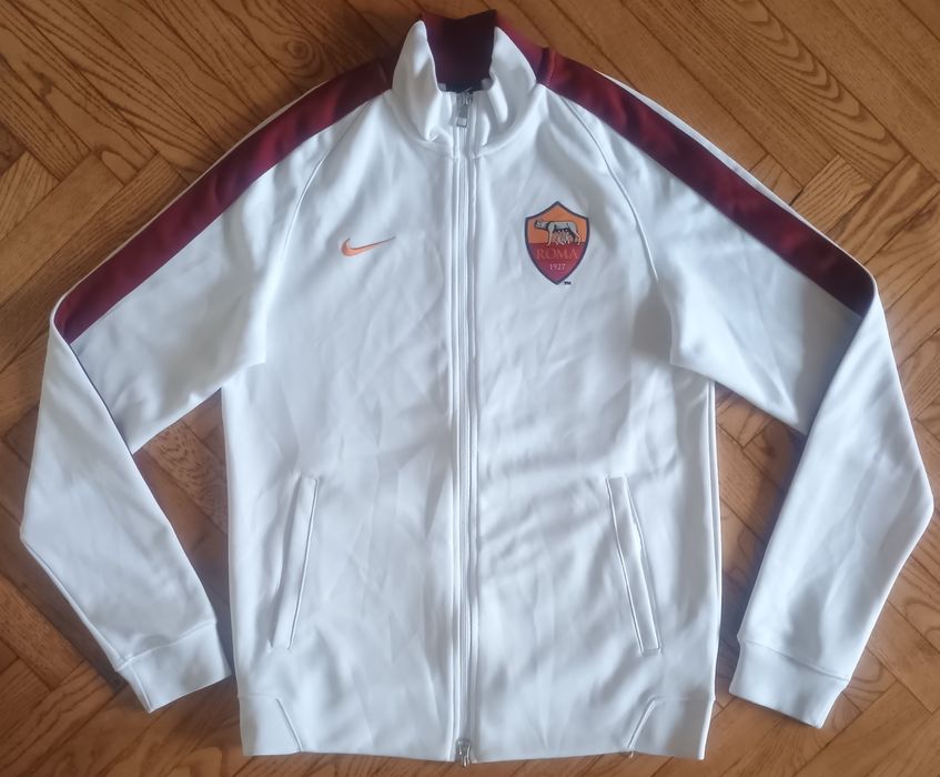 Якета, ветровки и горнища Дортмунд,Рома,Ливърпул,Челси,Италия, ПСЖ