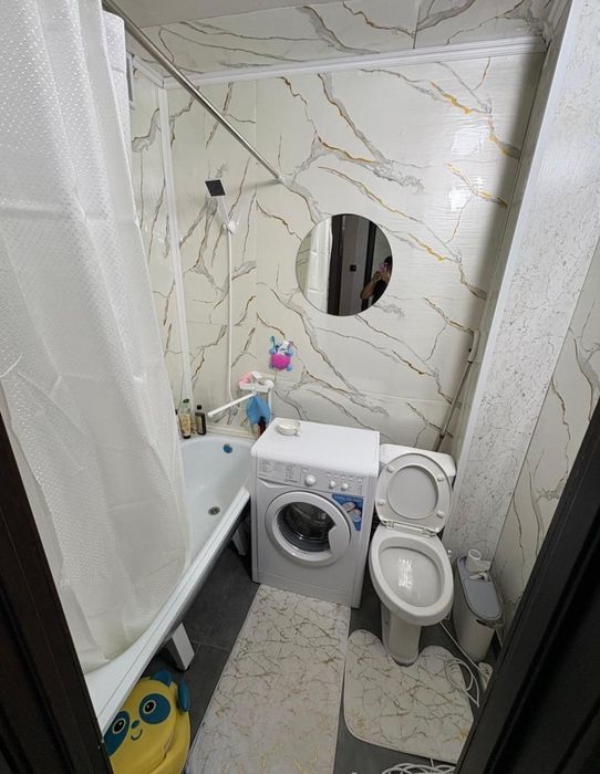 Продам 1 комн.кв.гост.типа. 19 мкр.